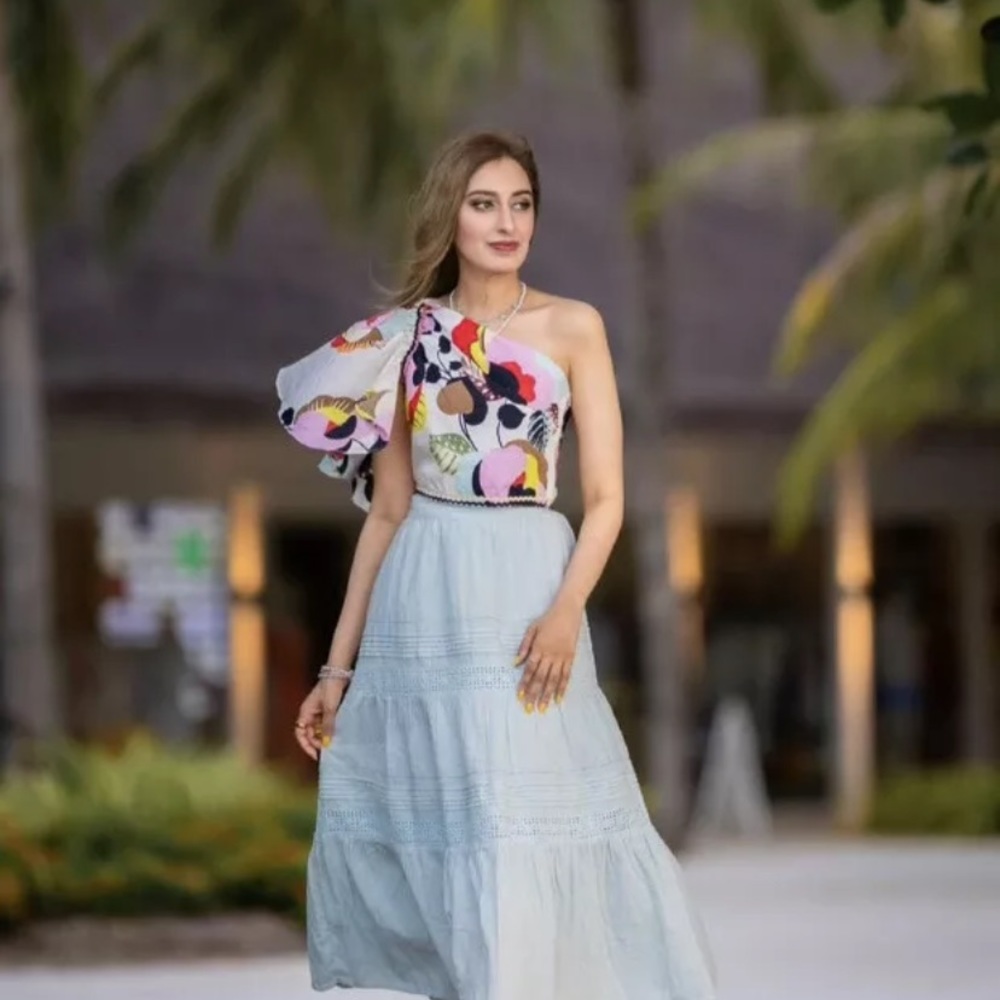 Zara floral assymetric crop top - Picture 7 of 9